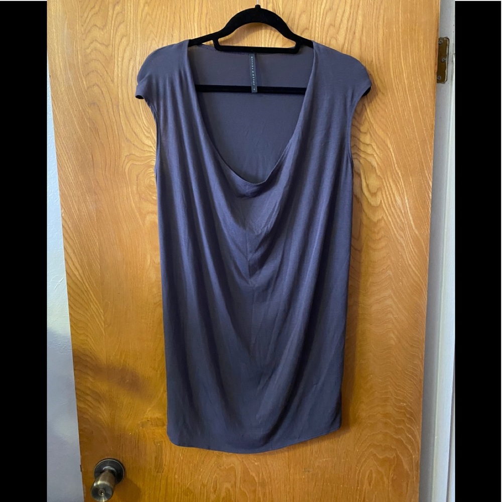Roller and Fount droop neck tee 0